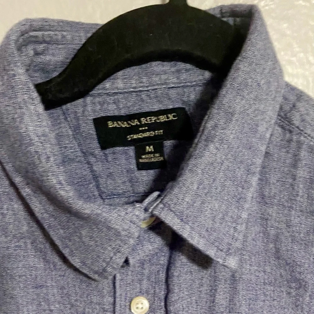 Banana Republic casual chambray